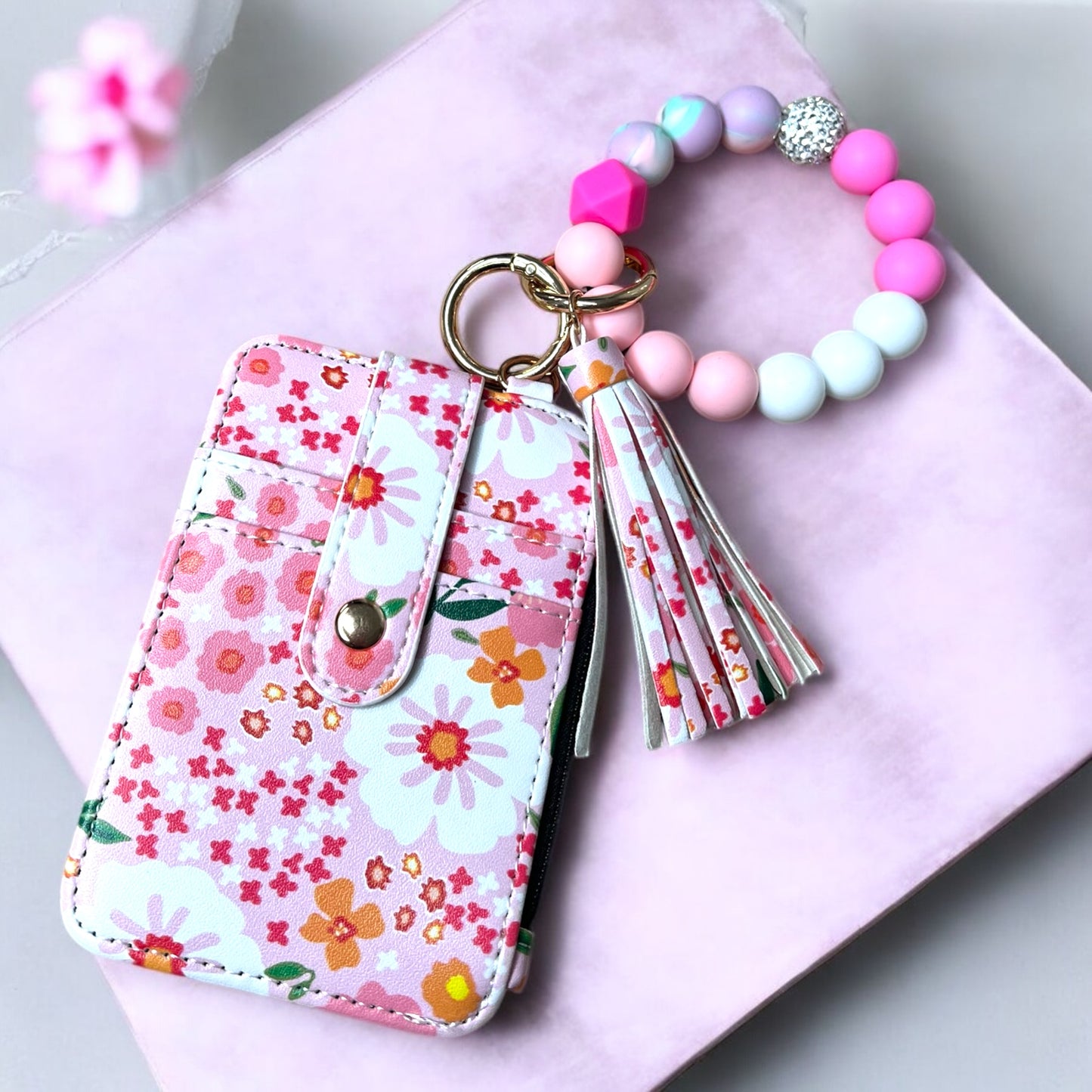 Beads Wristlet Flower Card Holder