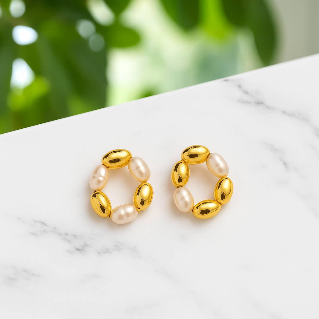 Freshwater Pearl Circle Stud Earring