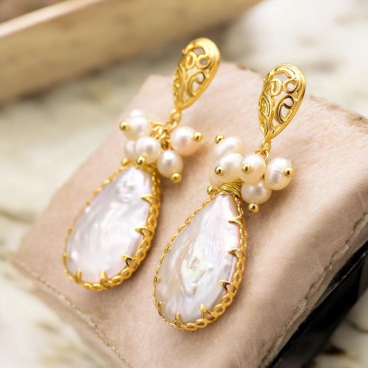 White/Pink Pearl Cluster Drop Earring