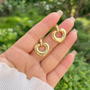 Retro Heart Drop Earring