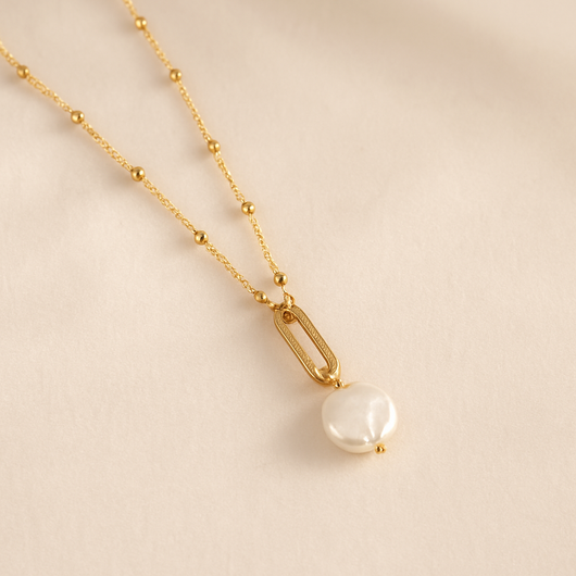 Vintage Baroque Style Chain Pendant Necklace