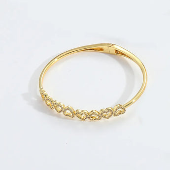 Rhinestone Heart Dainty Bangle