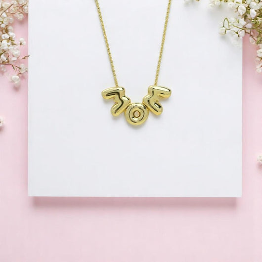 MOM Necklace