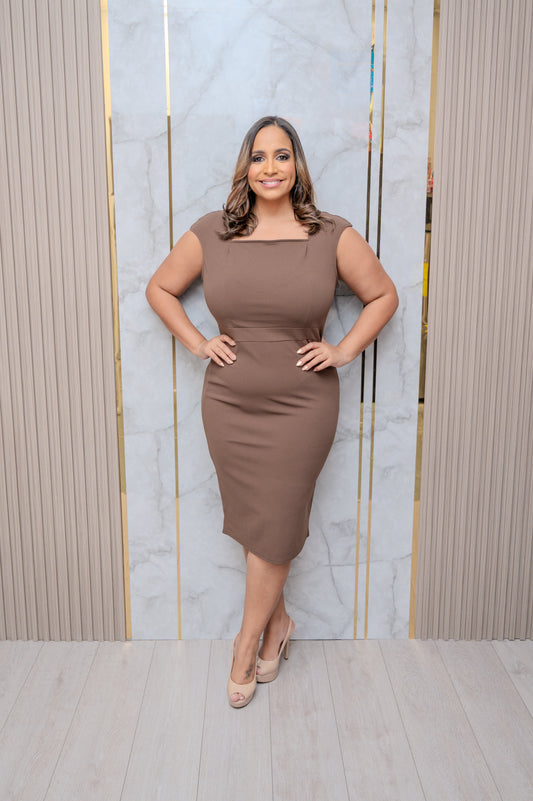 Brown Short Sleeve Midi Dress