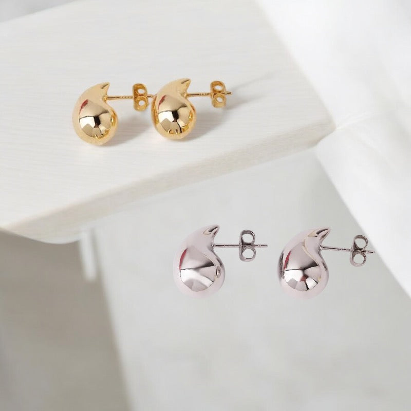 Small Teardrop Stud