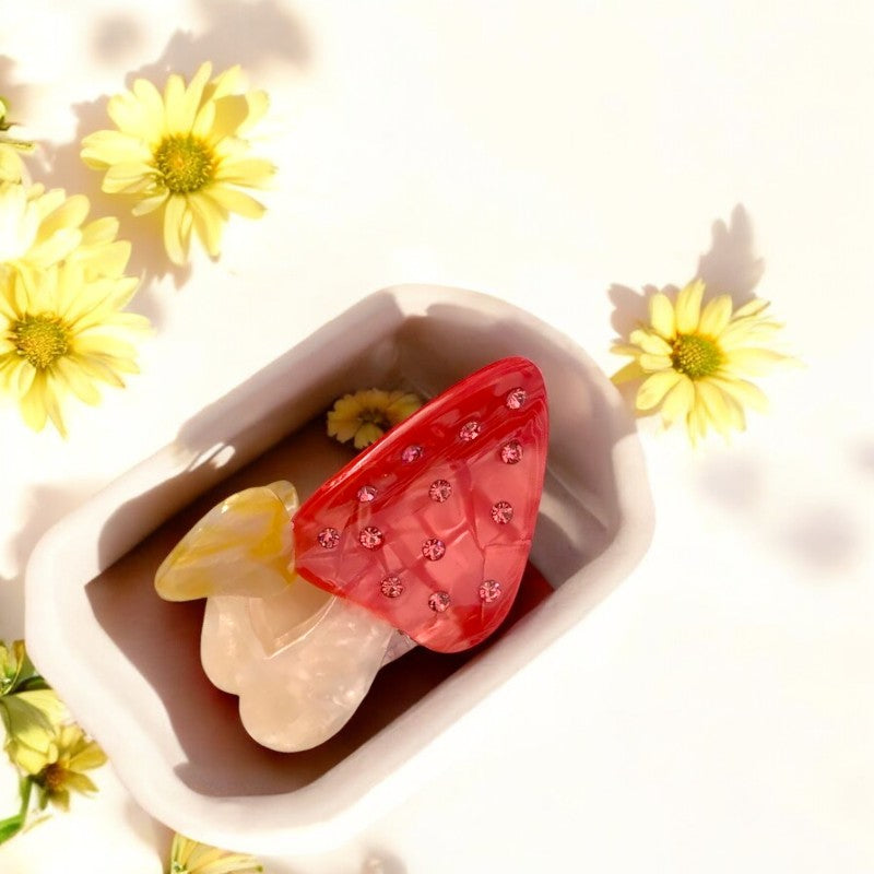 Strawberry Hair Claw